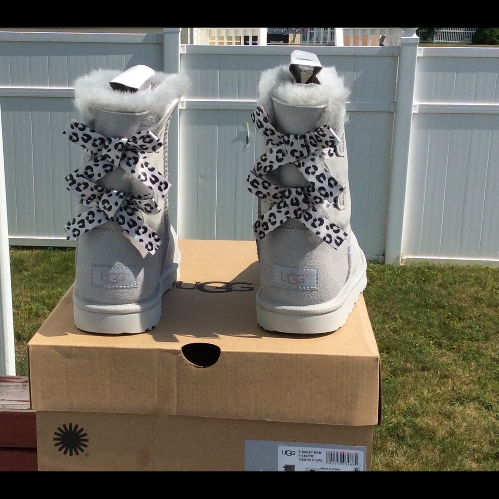 UGG BAILEY BOW II EXOTIC - Picture 2 of 6